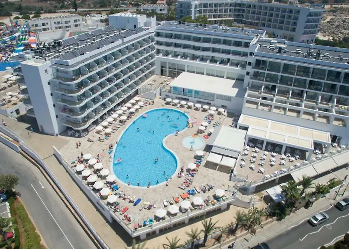 Tofinis Hotel Ajia Napa