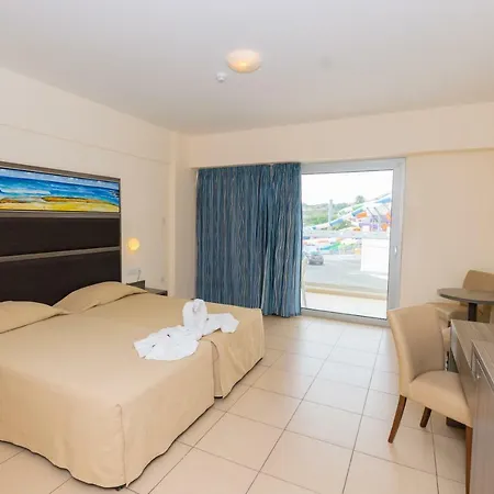 호텔 Tofinis 아이아 나파