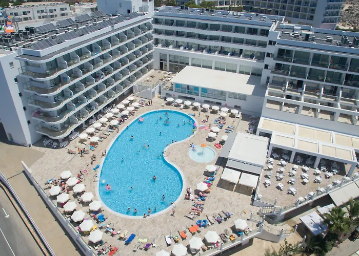 Tofinis Hotell Ayia Napa