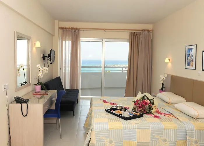 Hotel Tofinis Agia Napa