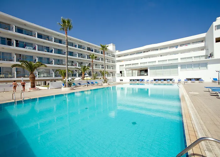 Tofinis 4* Ayia Napa