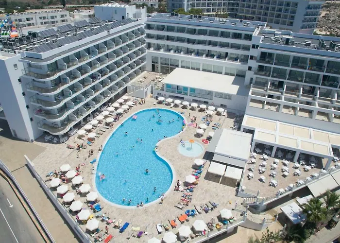 Tofinis 4* Agia Napa