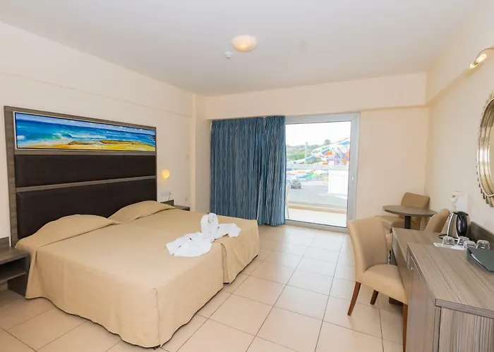 Hotel Tofinis Agia Napa