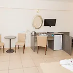 Hotel Tofinis
