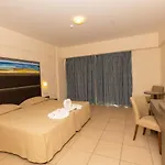 Tofinis Otel