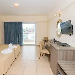 Tofinis Hotel