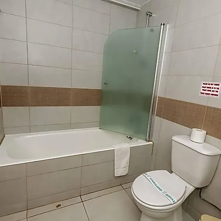 Tofinis 4*