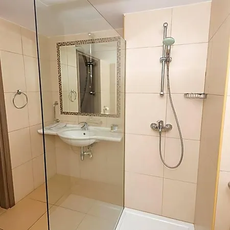 Hotel Tofinis Agia Napa