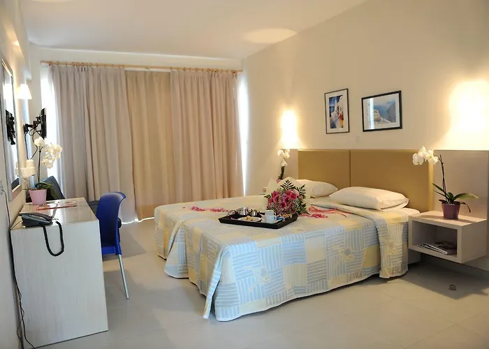 Tofinis Hotel Ayia Napa