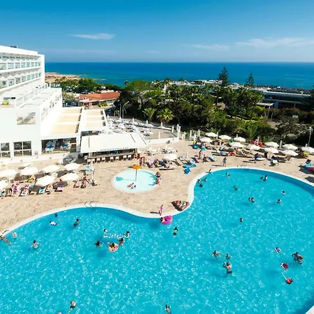 Hotel Tofinis 4*