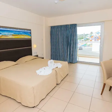 Hotel Tofinis