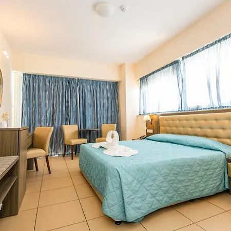 Tofinis Hotel