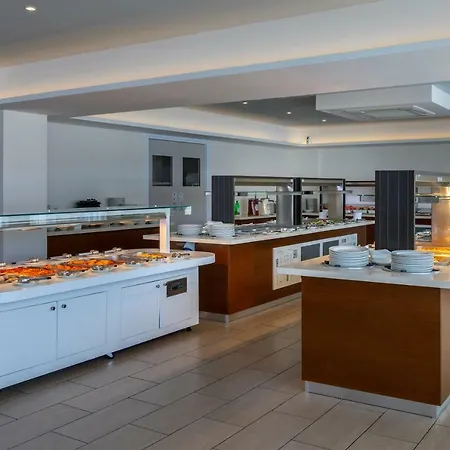 Tofinis Hotel 4*